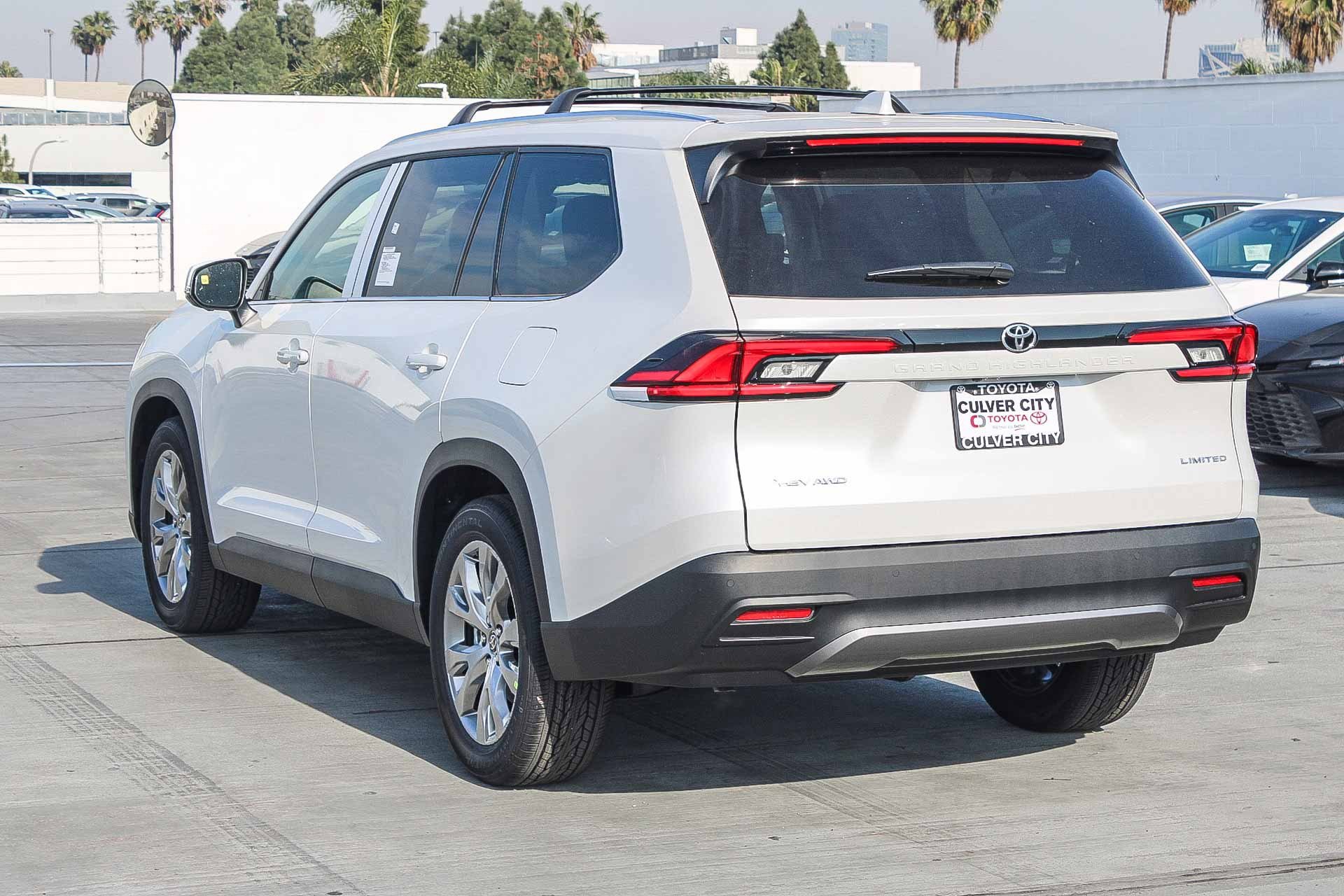 New 2026 Toyota Grand Highlander AWD Hybrid image 7