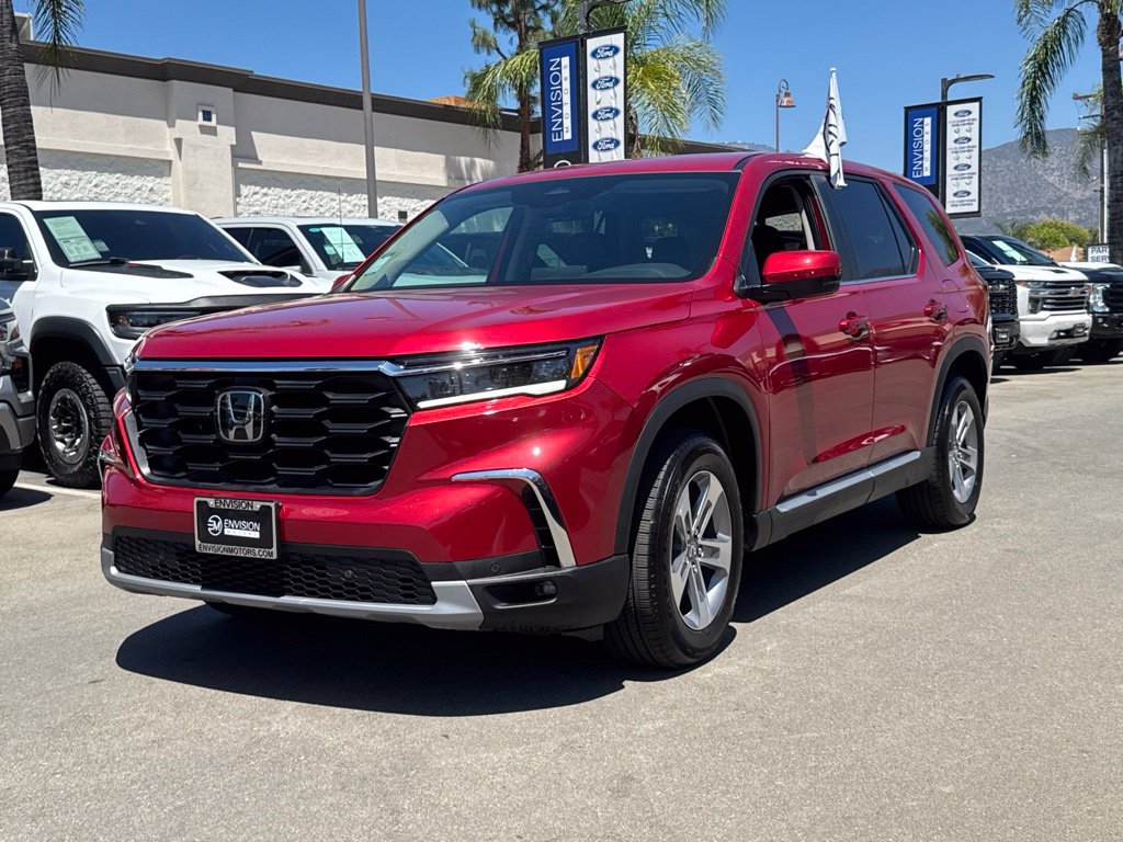 Used 2025 Honda Pilot EX-L image 5