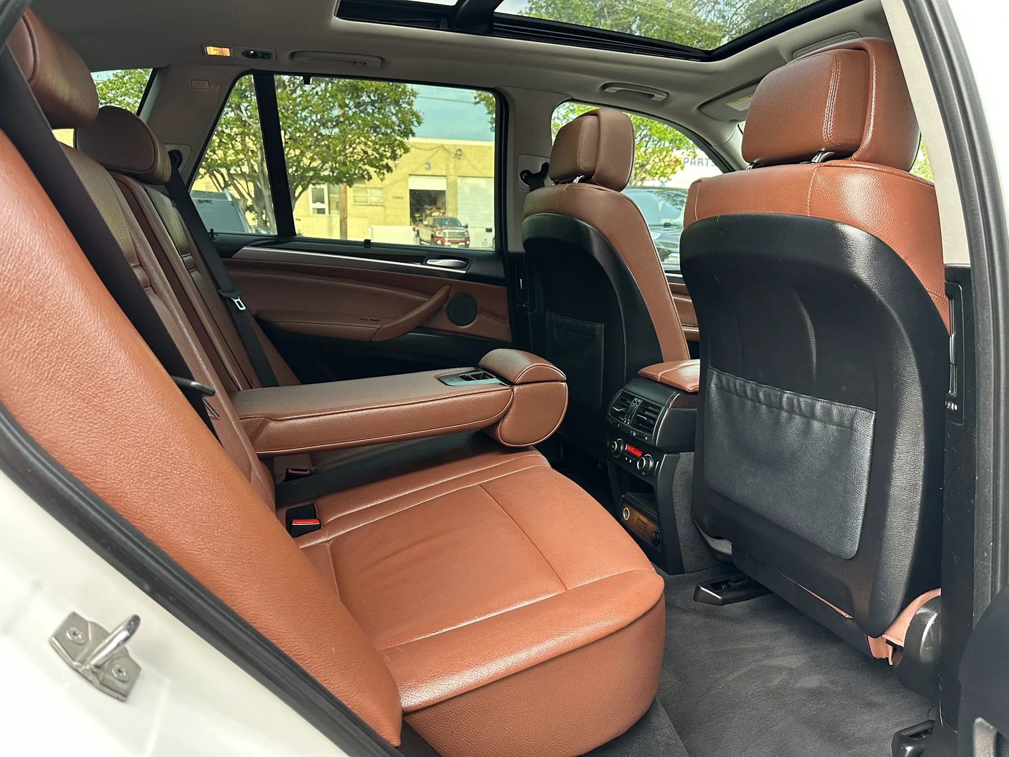 Used 2012 BMW X5 xDrive35d image 26