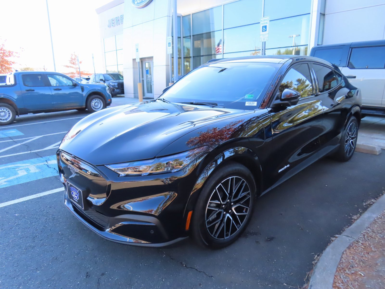 Used 2025 Ford Mustang Mach-E Premium image 2