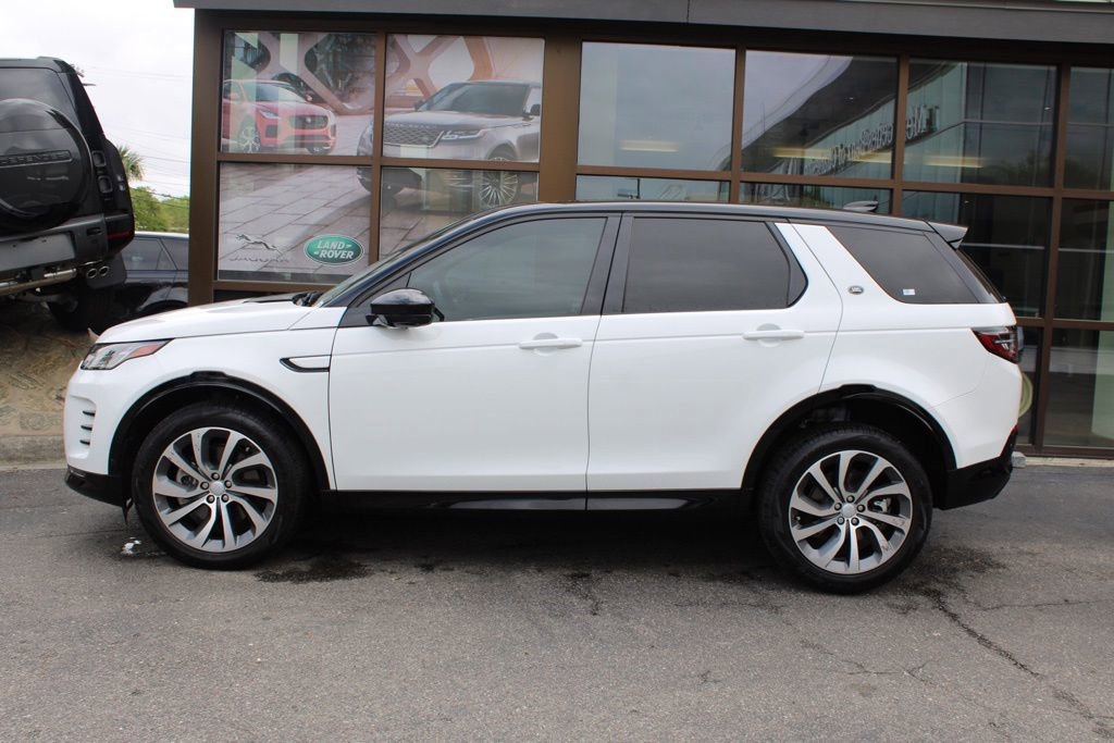 Certified 2024 Land Rover Discovery Sport Dynamic SE video 2