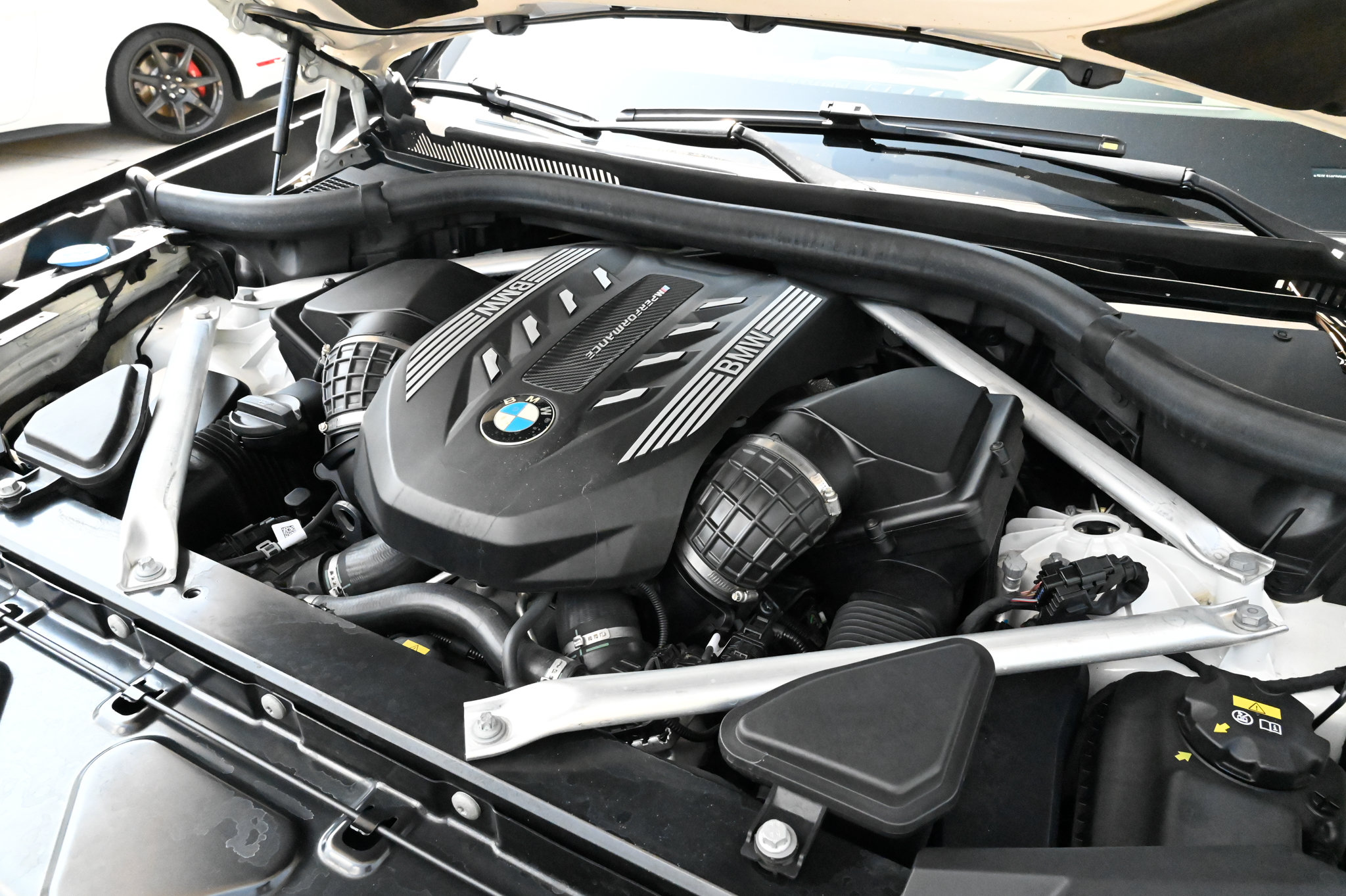 Used 2022 BMW X5 M50i w/ Executive Package AWD/4WD image 66