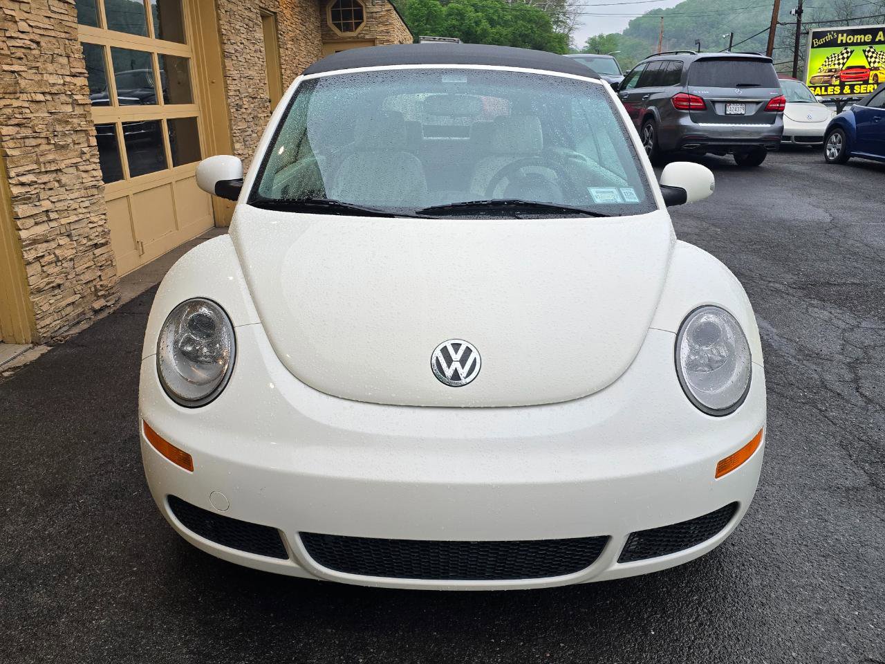 Used 2007 Volkswagen Beetle Triple White Edition FWD image 2