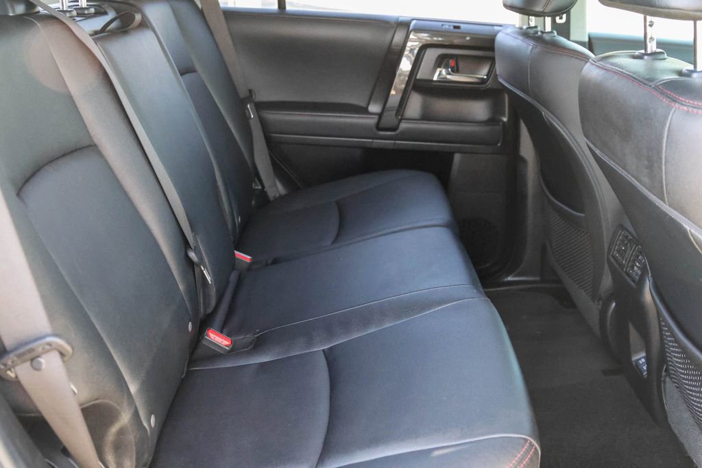 Used 2021 Toyota 4Runner TRD Off-Road Premium AWD/4WD image 18