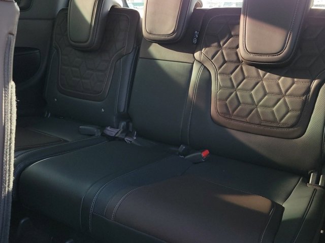 New 2026 Nissan Armada Platinum Reserve image 8