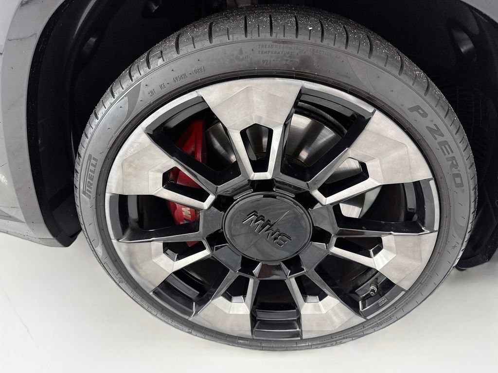 Used 2023 BMW XM AWD/4WD image 31