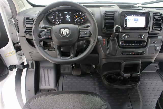 Used 2025 RAM ProMaster 2500 w/ Convenience Group image 10