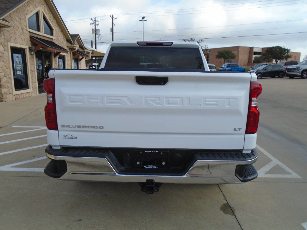 Used 2025 Chevrolet Silverado 1500 LT RWD image 6
