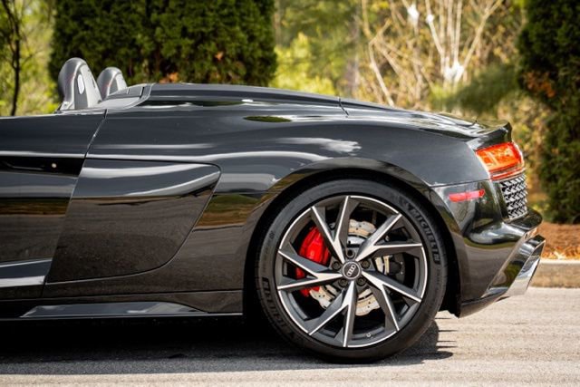 Used 2021 Audi R8 V10 image 11