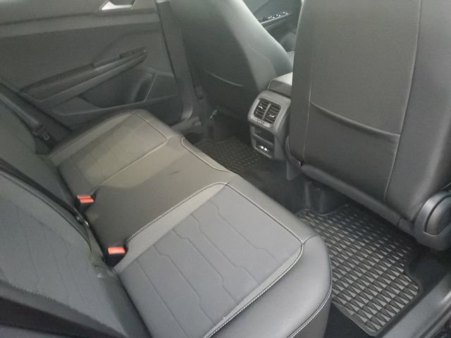 New 2026 Volkswagen Taos SE FWD image 24