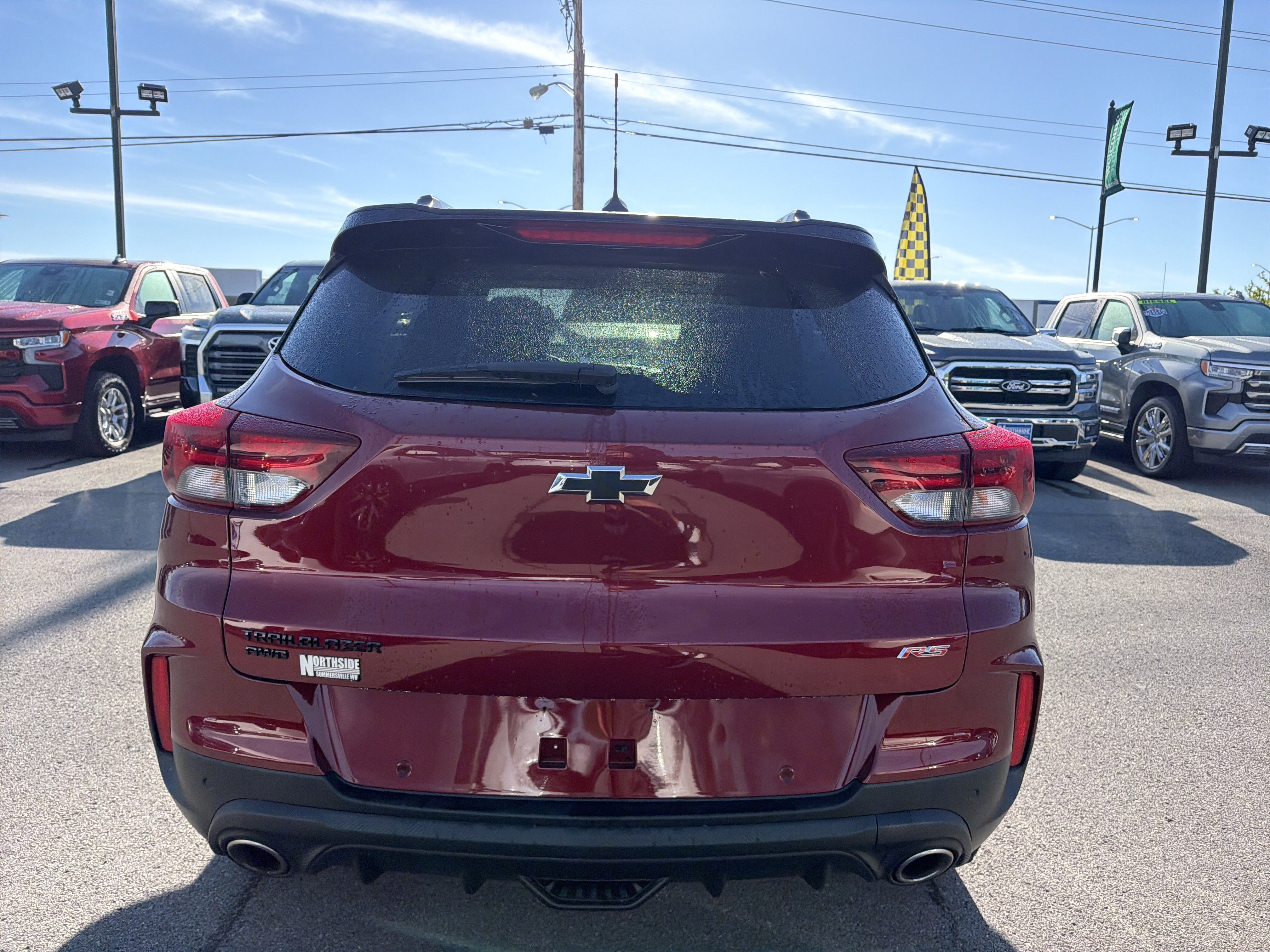 Used 2023 Chevrolet TrailBlazer RS w/ Sun and Liftgate Package AWD/4WD image 7