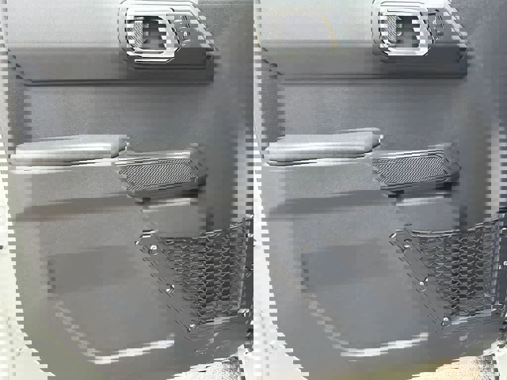 New 2026 Ford Bronco Big Bend image 11