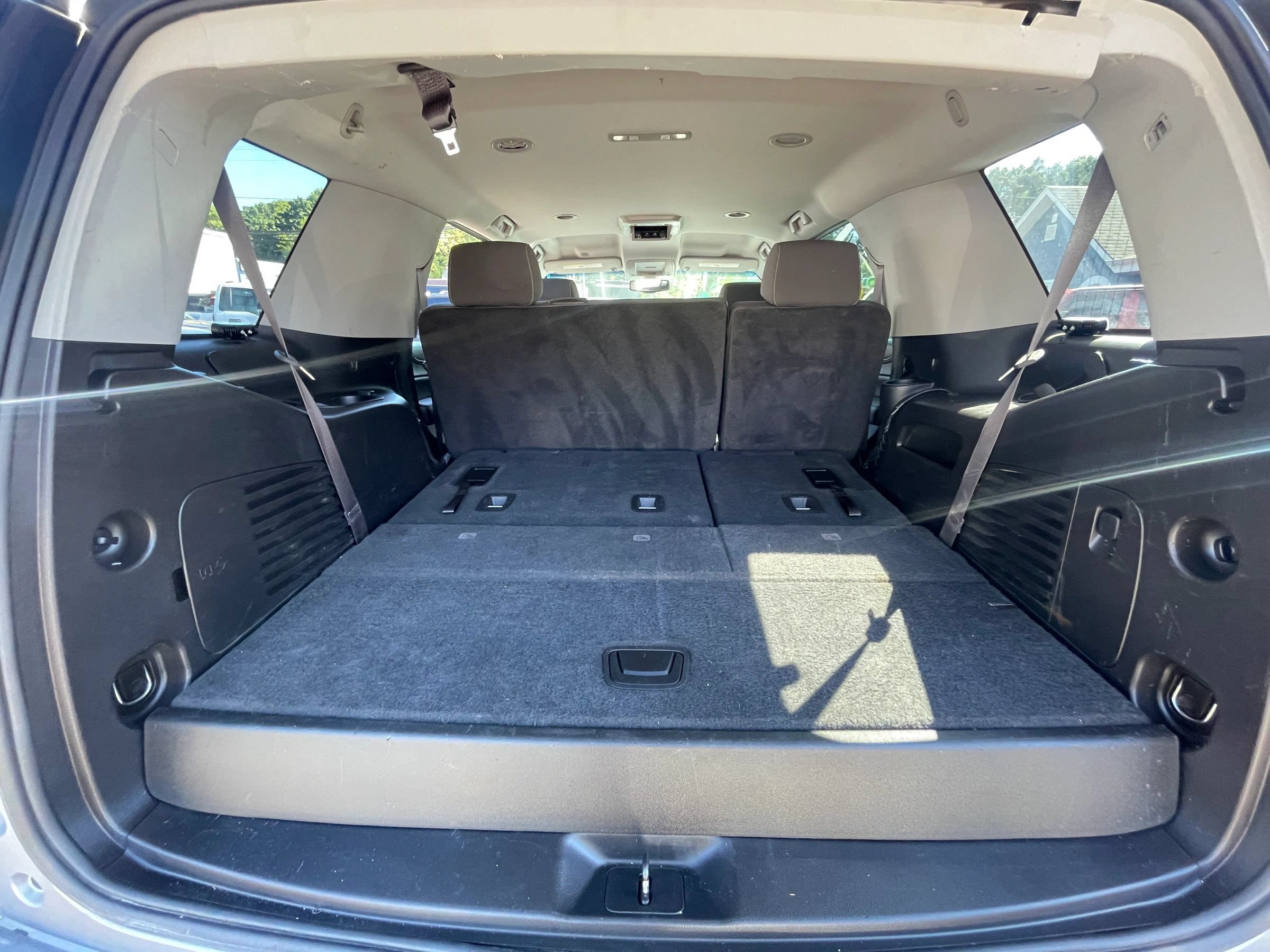 Used 2015 GMC Yukon SLE w/ HD Trailering Package AWD/4WD image 24