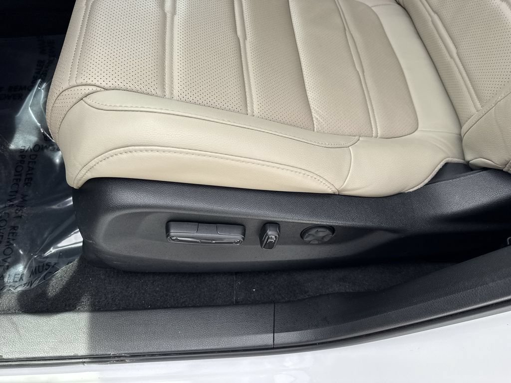 Used 2021 Honda CR-V EX-L image 41