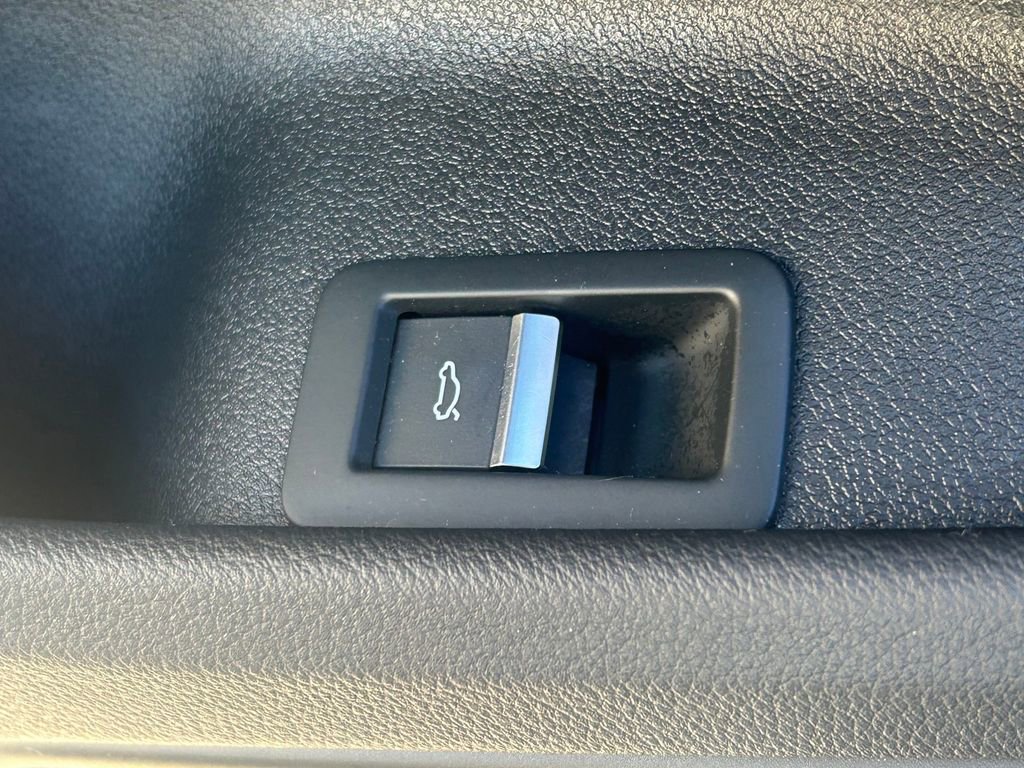 Used 2023 Audi A5 2.0T Prestige image 18