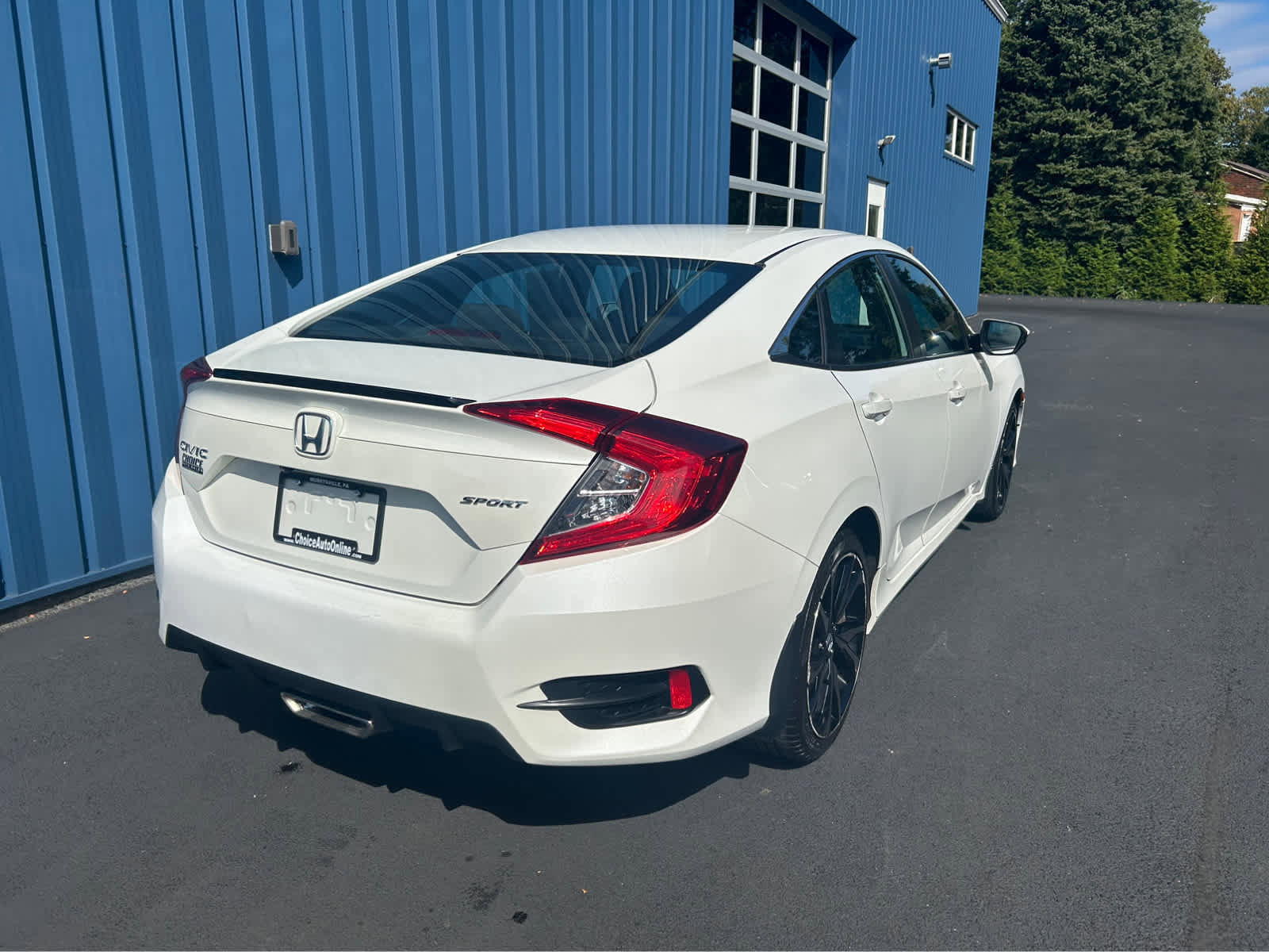 Used 2019 Honda Civic Sport image 4