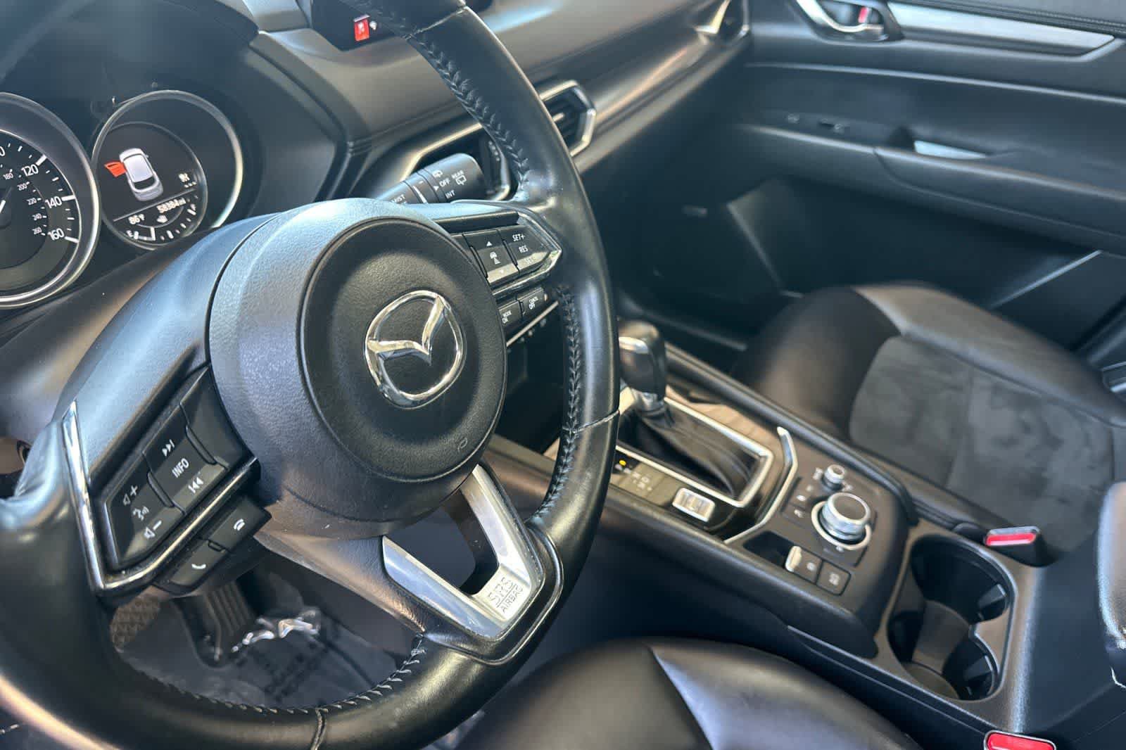 Used 2019 MAZDA CX-5 Touring FWD image 12