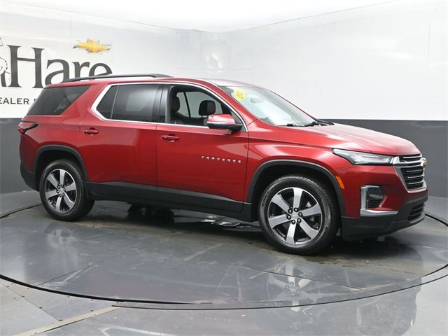 Used 2023 Chevrolet Traverse LT w/ LT Premium Package image 6