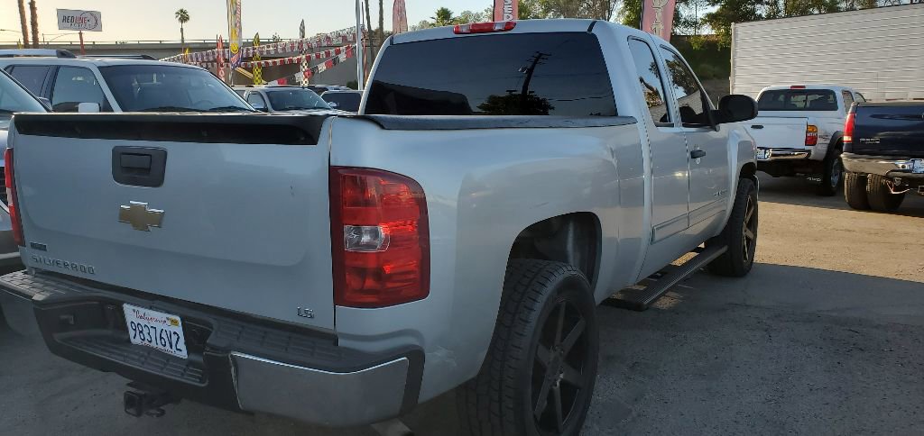 Used 2011 Chevrolet Silverado 1500 LS AWD/4WD image 5