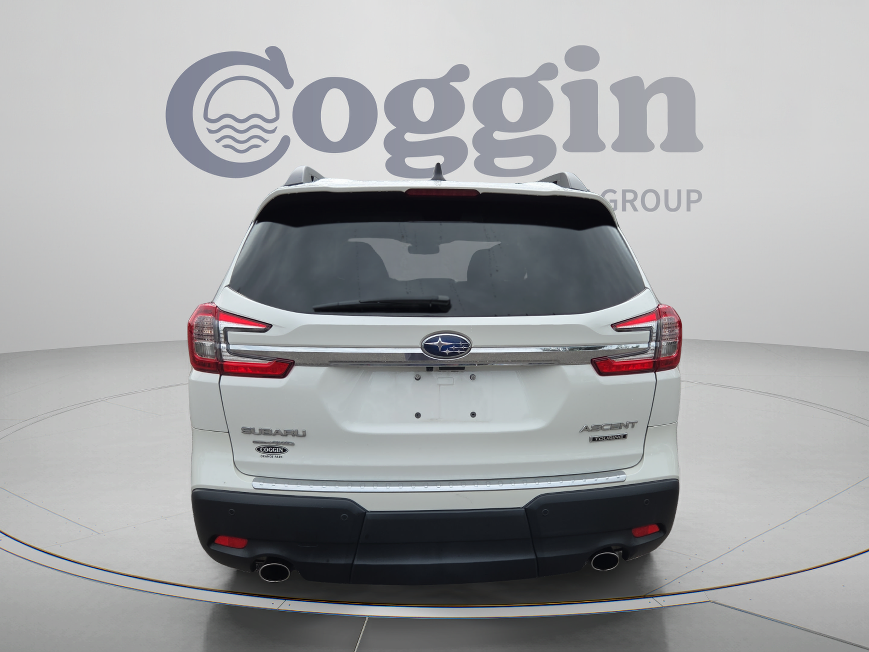 Used 2024 Subaru Ascent Touring AWD/4WD image 4