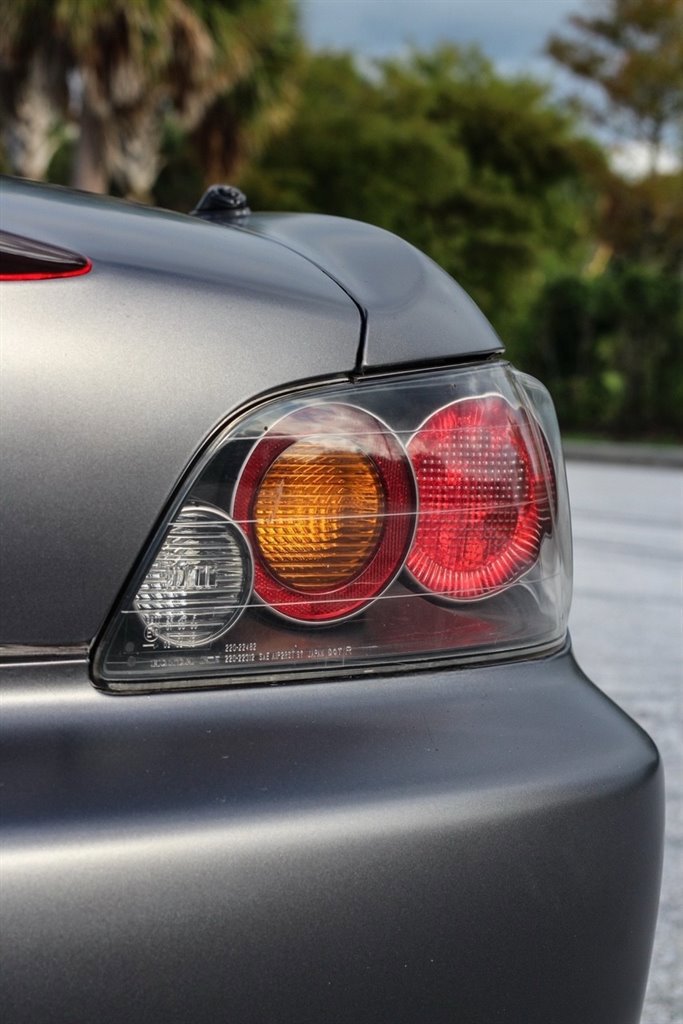 Used 2006 Honda S2000 image 11