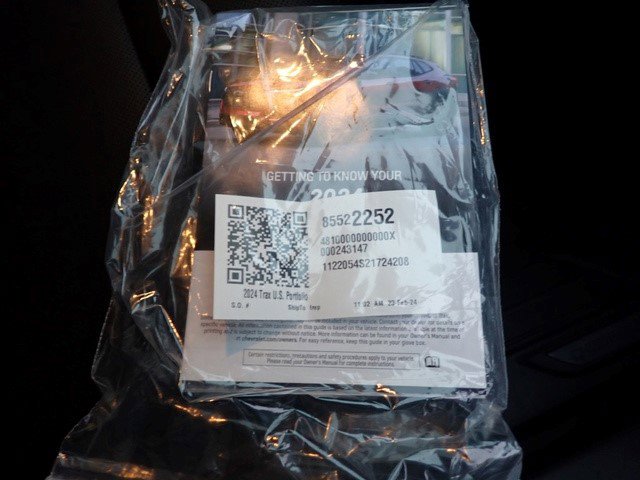 Certified 2024 Chevrolet Trax RS w/ Driver Confidence Package image 22