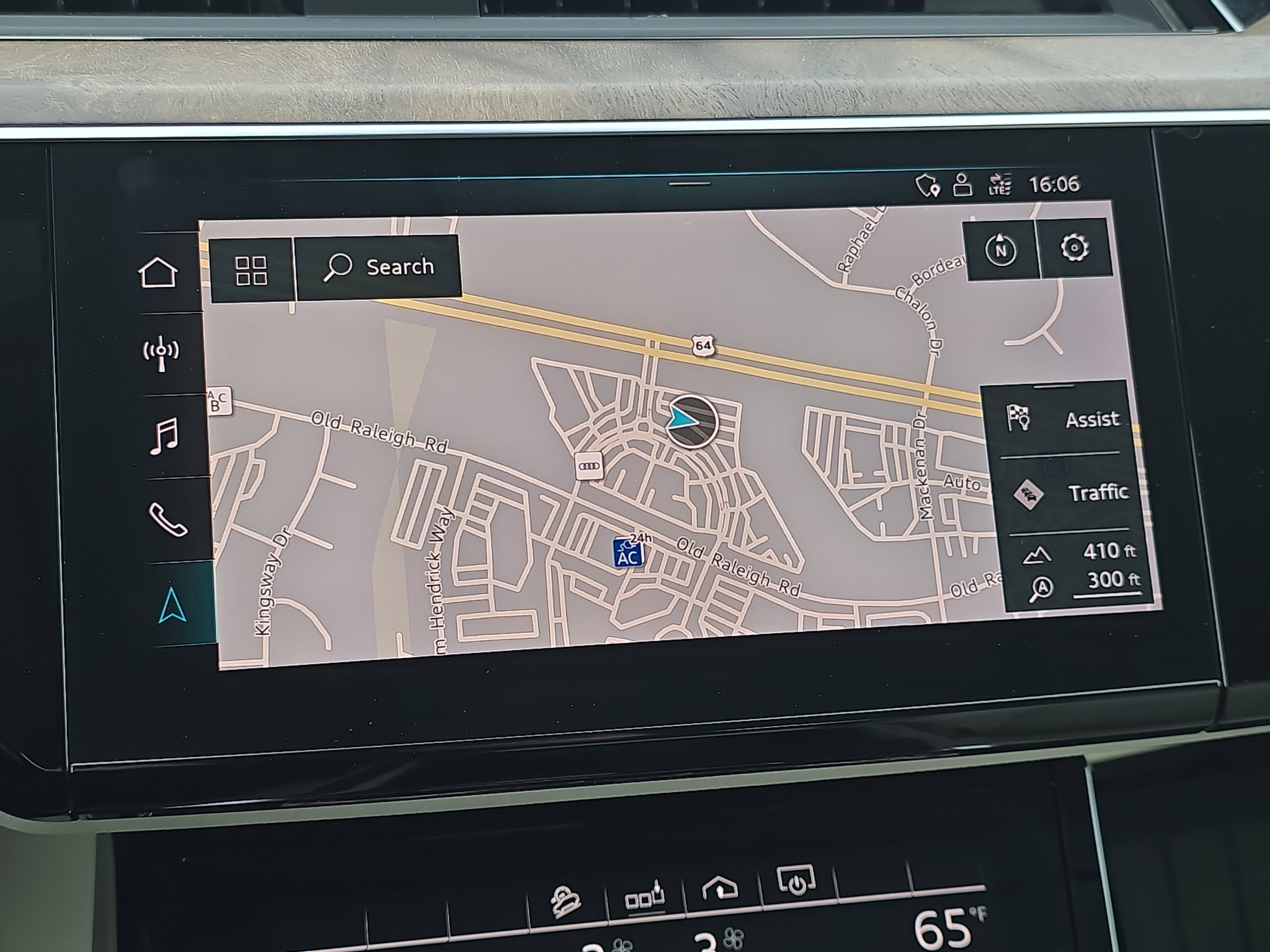 Used 2019 Audi e-tron Premium Plus AWD/4WD image 22