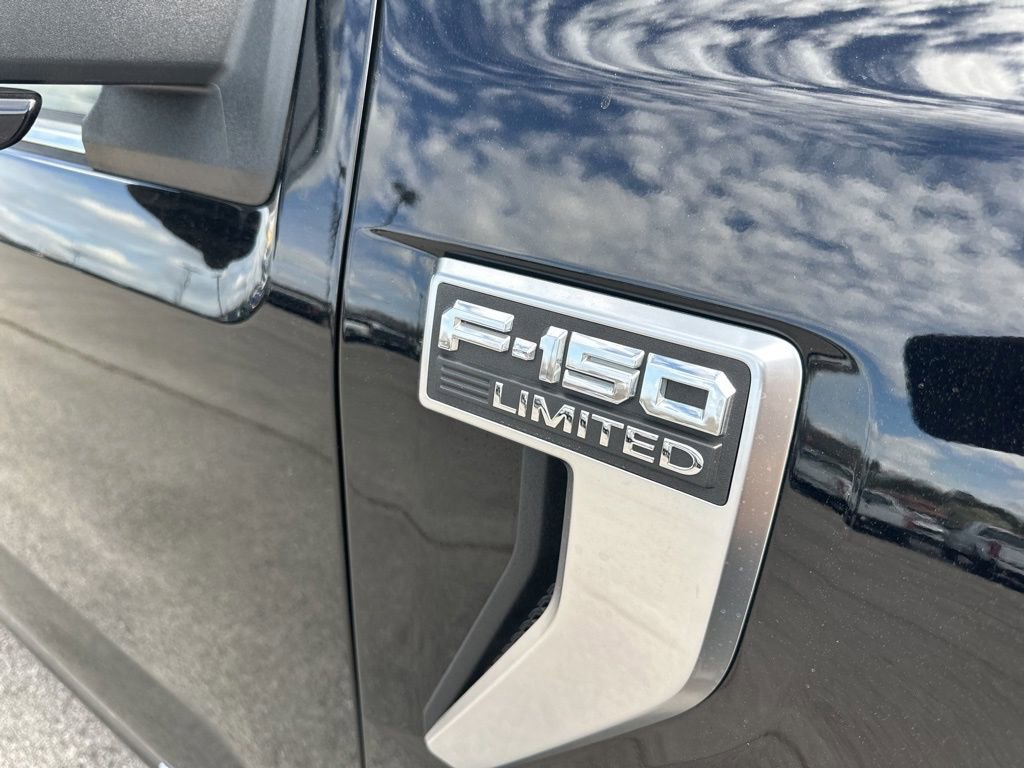 Used 2023 Ford F150 Limited image 2