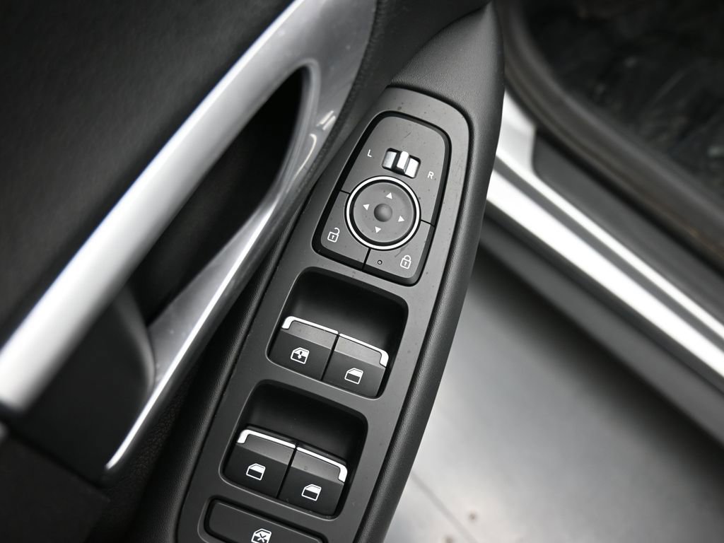 Used 2021 Hyundai Sonata SE FWD image 31