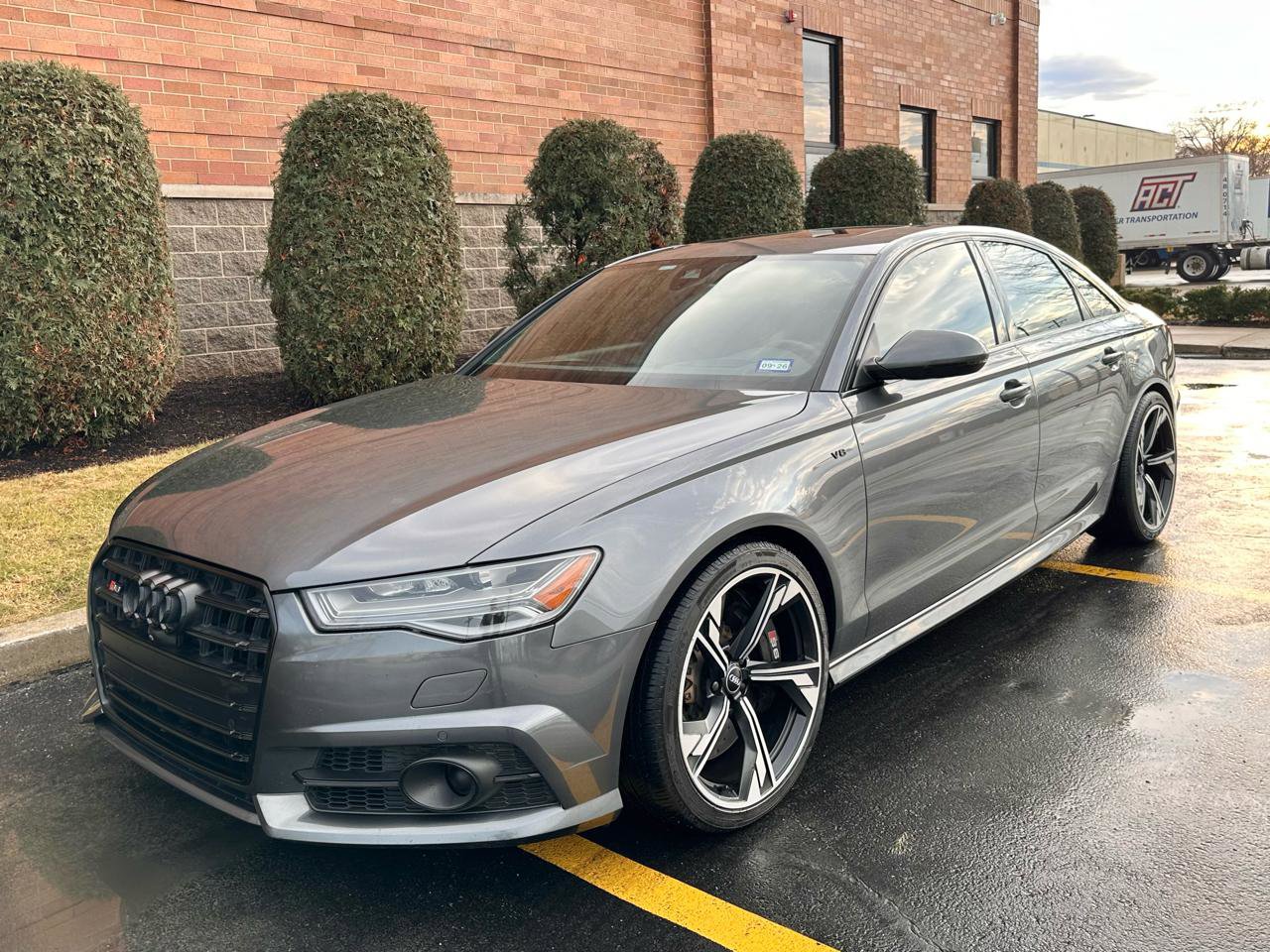 Used 2016 Audi S6 Prestige w/ Prestige Package image 4