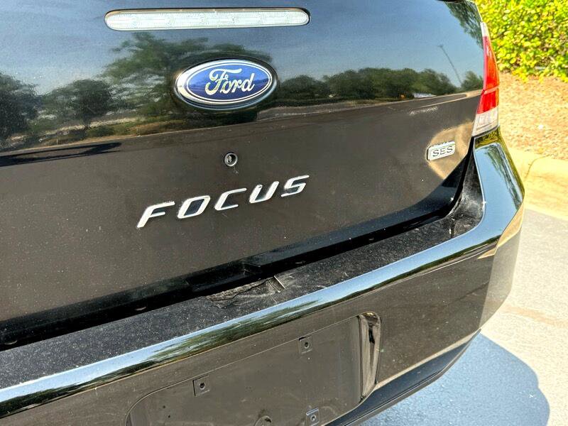 Used 2009 Ford Focus SES image 12