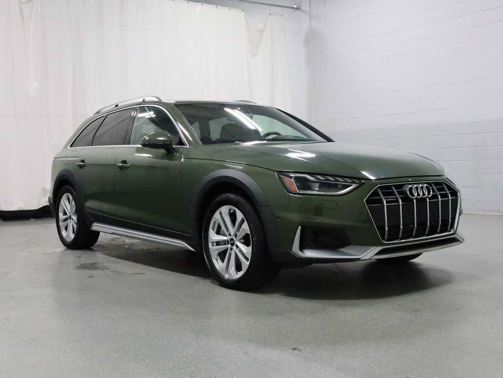 Used 2024 Audi A4 2.0T allroad Prestige AWD/4WD image 13