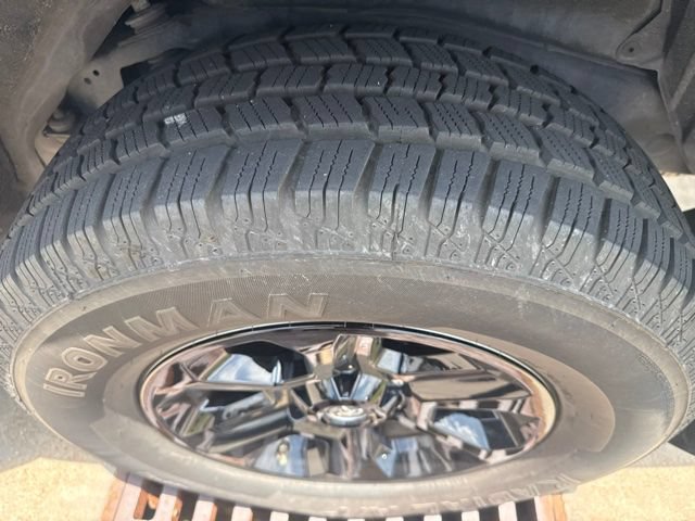 Used 2016 Toyota 4Runner SR5 RWD image 10