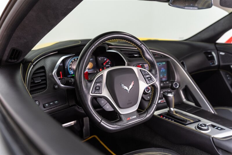Used 2018 Chevrolet Corvette Z06 RWD image 97