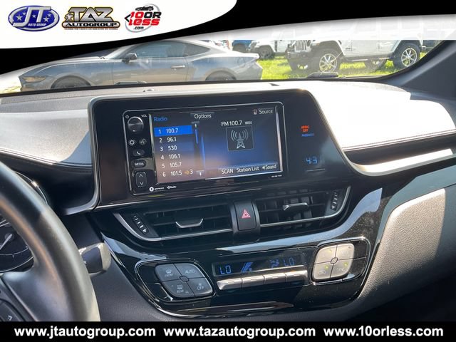 Used 2018 Toyota C-HR XLE FWD image 18
