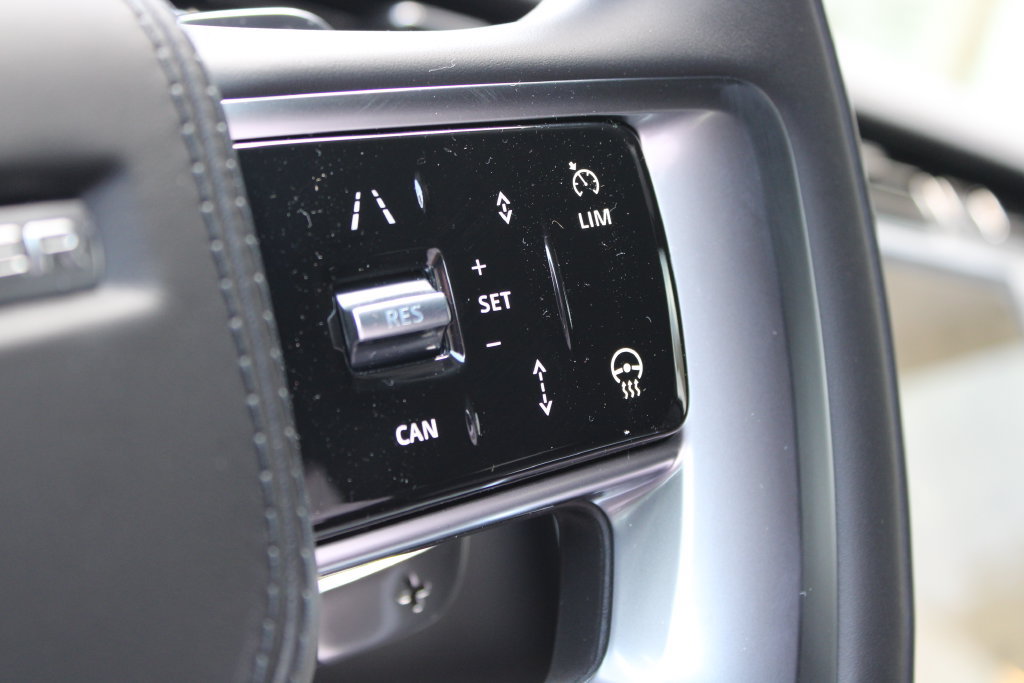 New 2026 Land Rover Range Rover SE AWD/4WD image 18