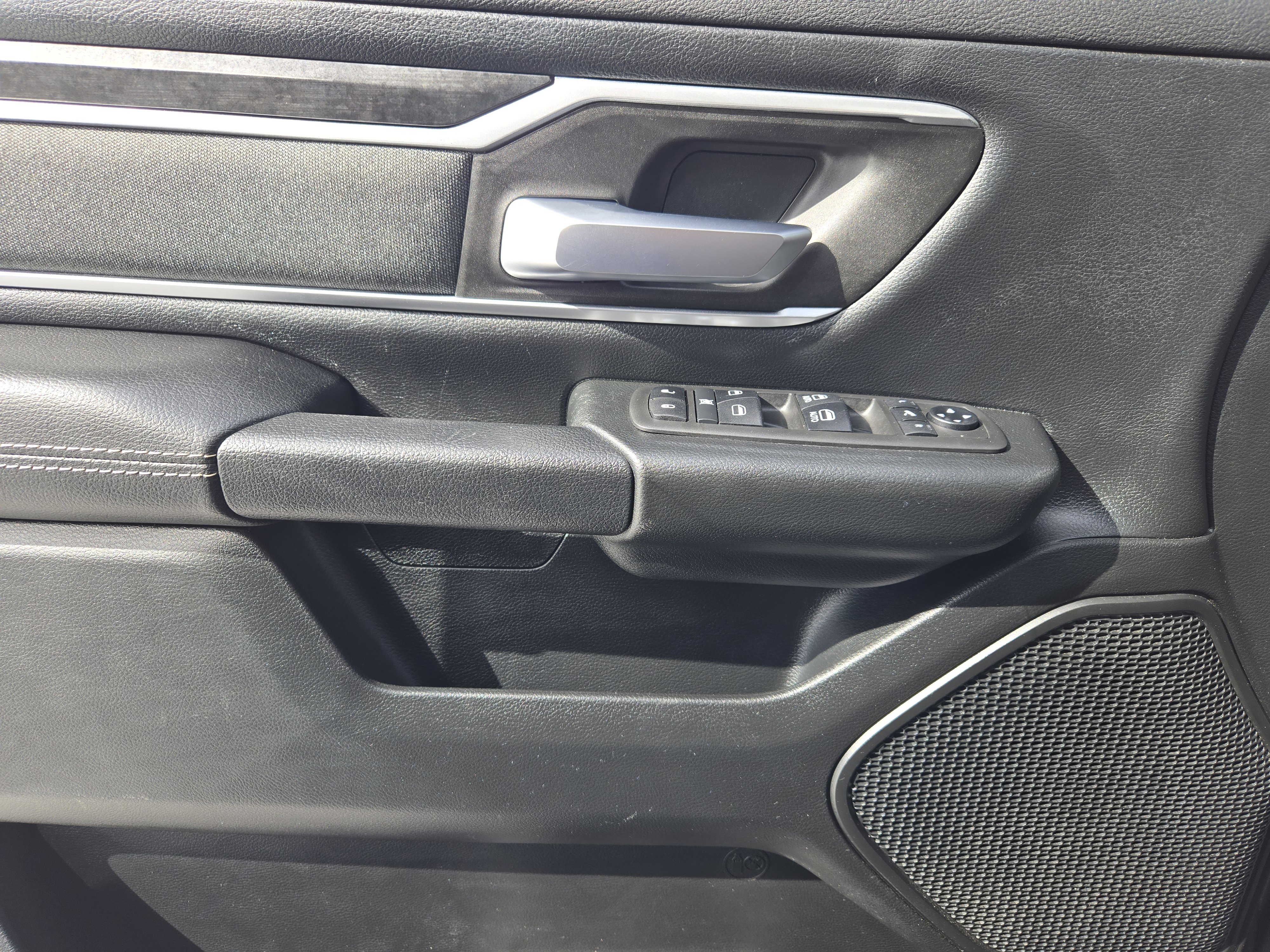 Used 2021 RAM 1500 Big Horn image 26