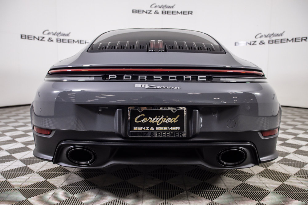Used 2025 Porsche 911 Carrera RWD image 10