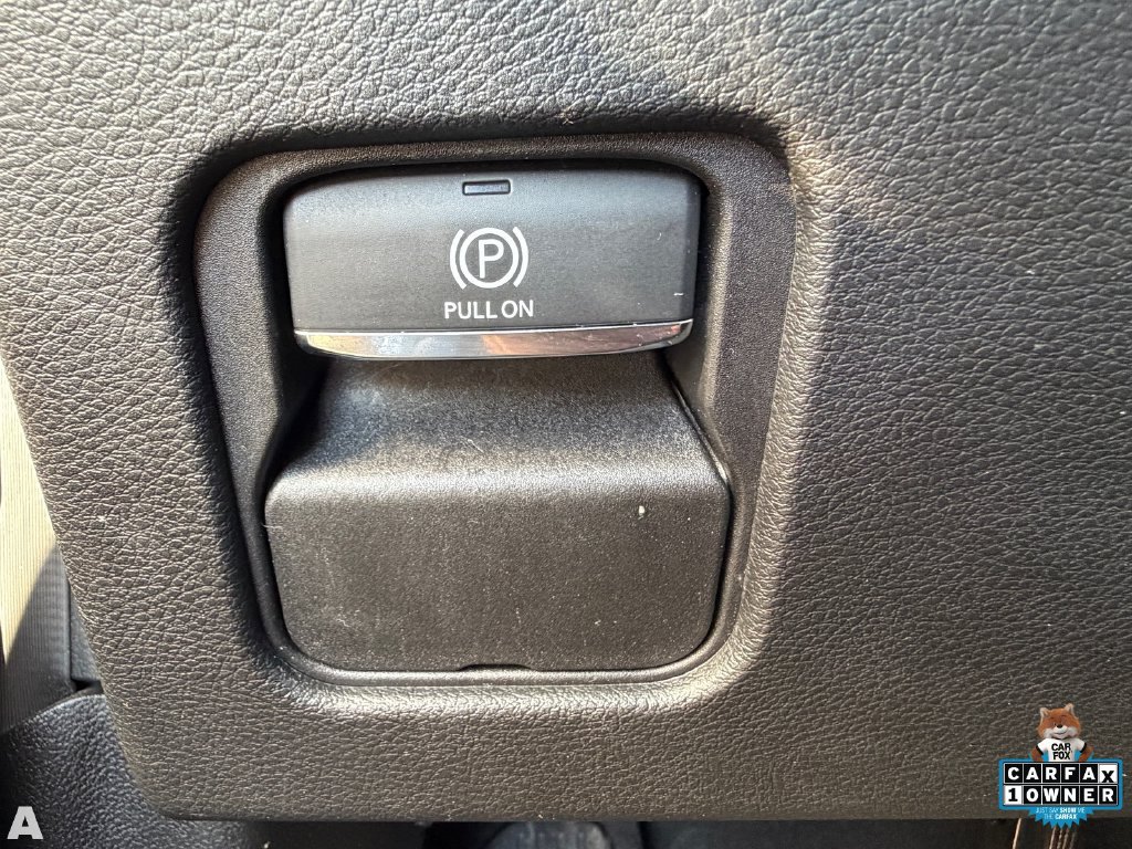 Certified 2024 Jeep Wagoneer Series II w/ Flexible Seating Group RWD image 18