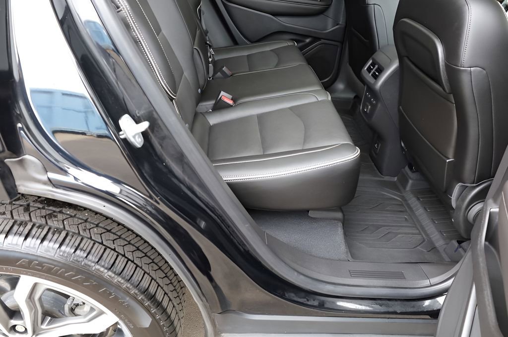 Used 2021 GMC Terrain Denali w/ Denali Premium Package image 26