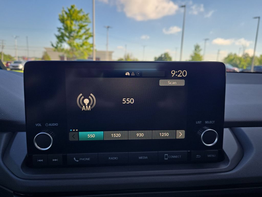 Certified 2023 Honda Accord EX image 18