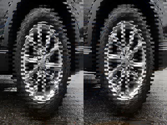 Certified 2023 Honda CR-V EX-L image 9