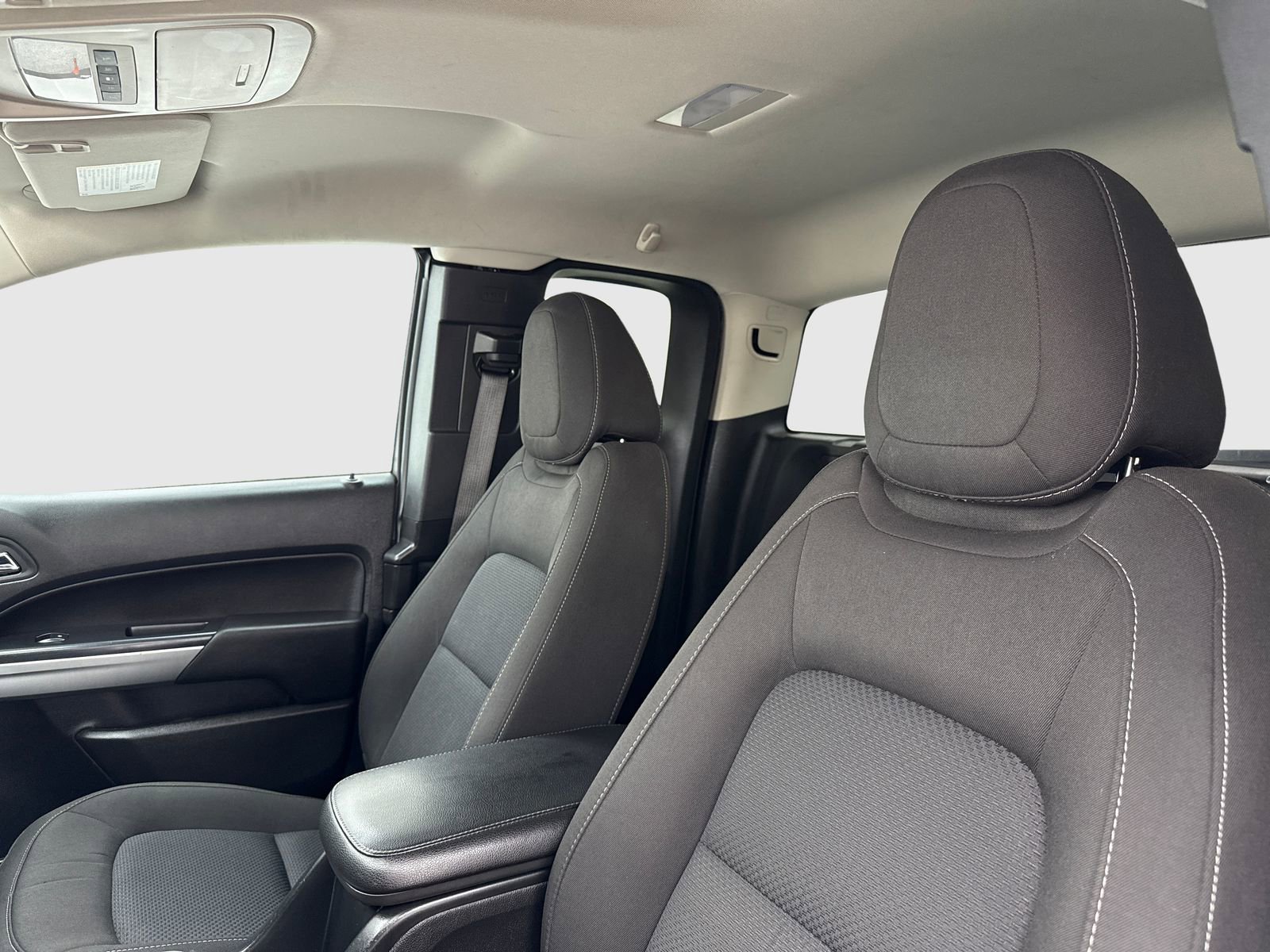 Used 2022 Chevrolet Colorado LT w/ Fleet Safety Package image 15