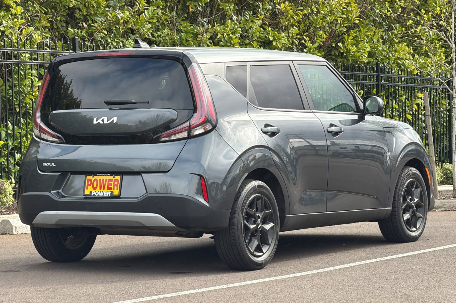 Used 2023 Kia Soul LX w/ LX Technology Package FWD image 4