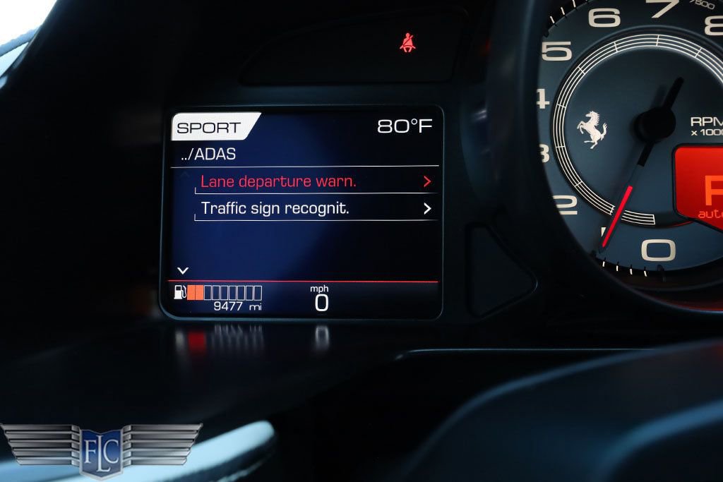 Used 2020 Ferrari 812 Superfast image 26