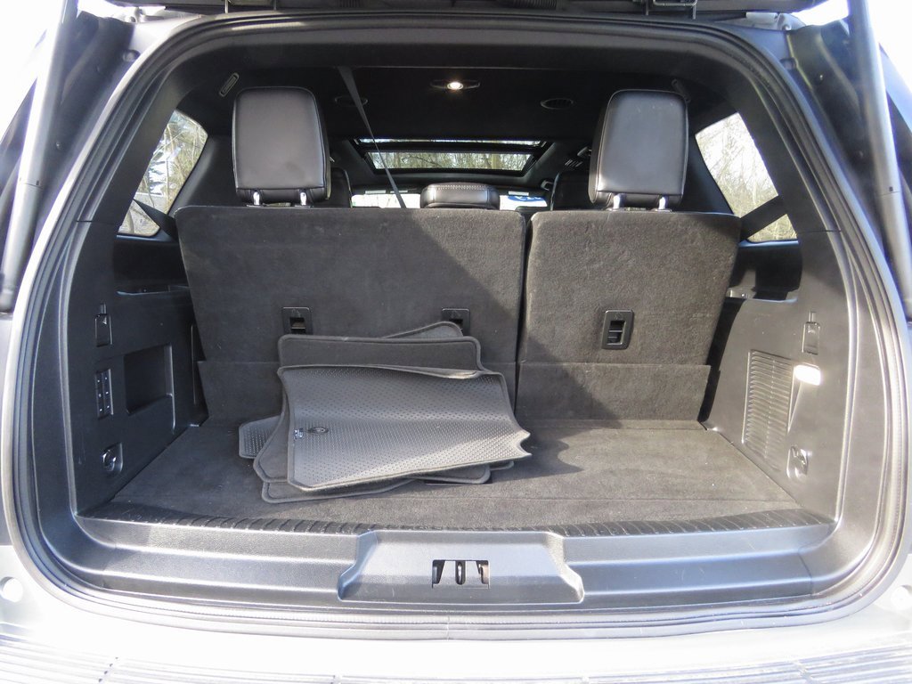 Used 2019 Ford Expedition Limited w/ Equipment Group 301A image 18