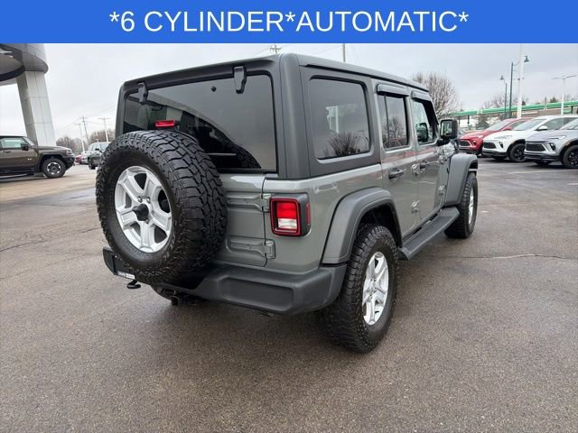 Used 2023 Jeep Wrangler Sport S image 13