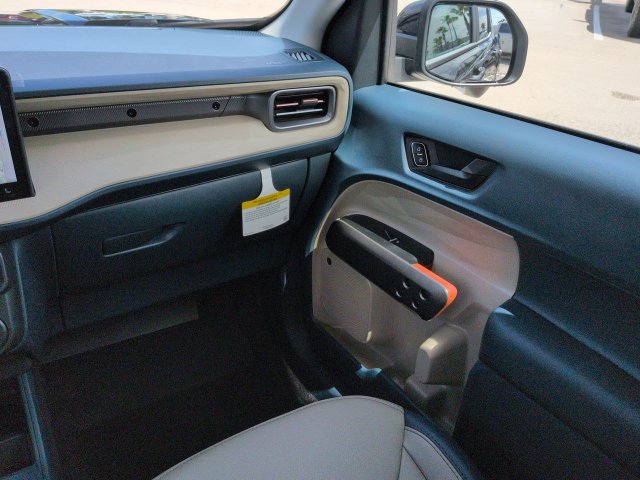 New 2026 Ford Maverick Lariat w/ 4K Tow Package AWD/4WD image 17