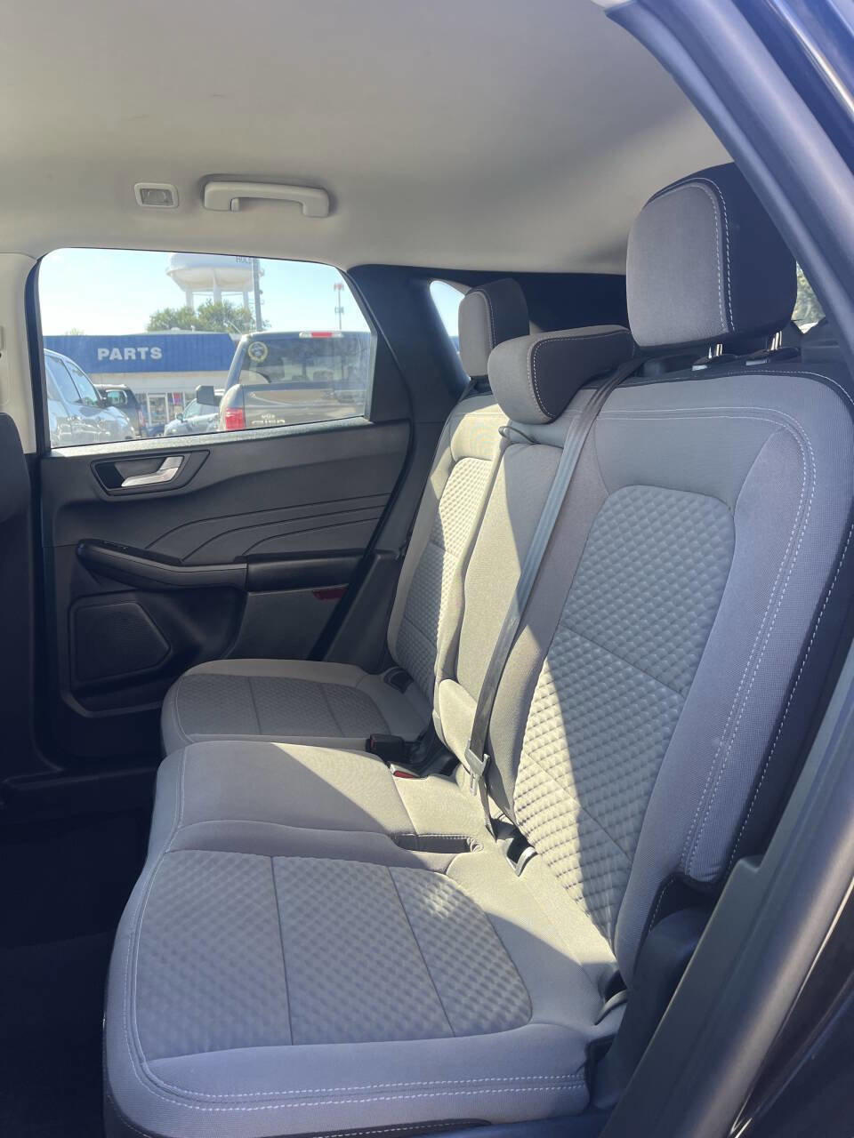 Used 2021 Ford Escape SE w/ Convenience Package image 18