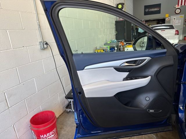 Used 2024 Buick Envision Avenir image 8